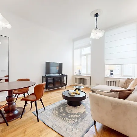 Na Hozej Apartment Warsaw